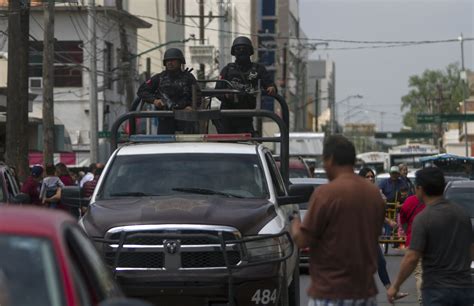 Reportan tres policías muertos en enfrentamiento con criminales en Guerrero, México